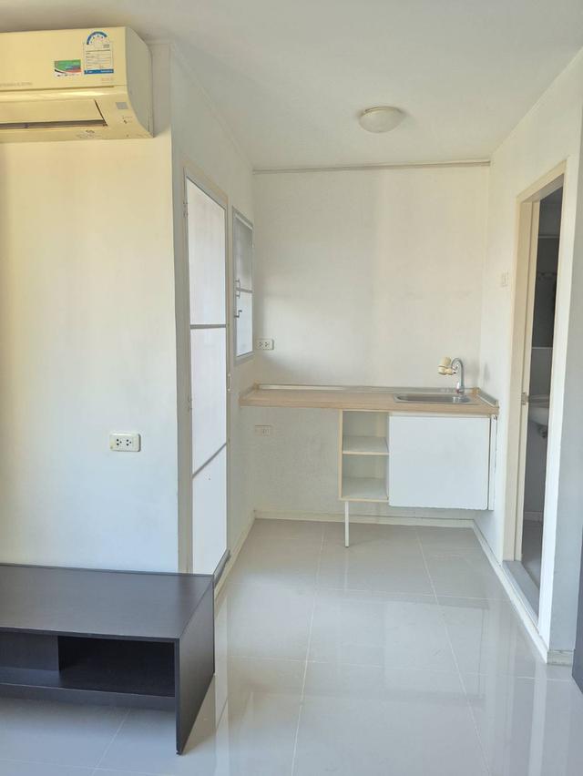 ให้เช่า คอนโด LPN ชลบุรี-สุขุมวิท 23.5 ตรม. ราคา 4,500 บาทต่อเดือน 3