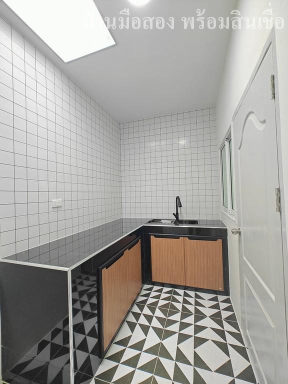 ปิยวรารมย์ ลำลูกกาคลอง4 8