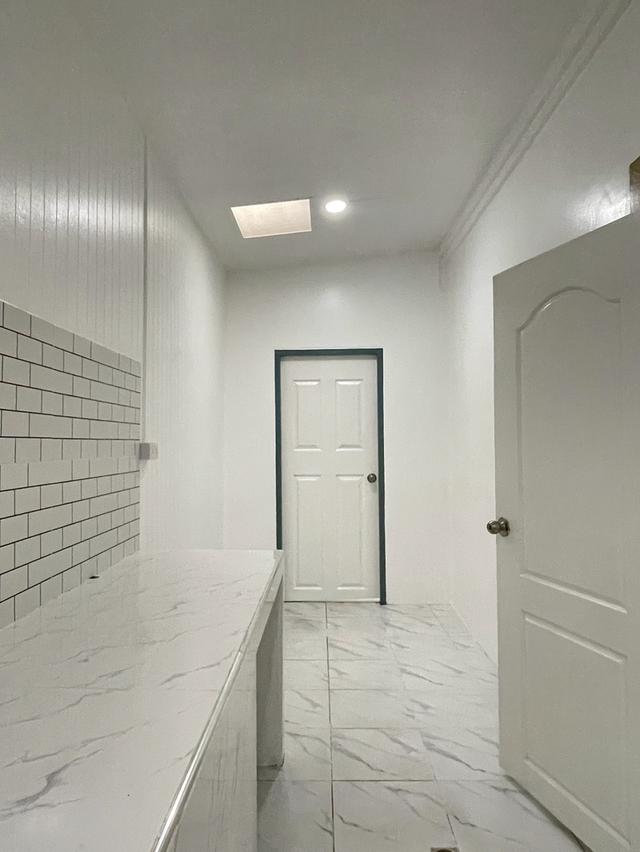 หมู่บ้านพฤกษา18/1 10