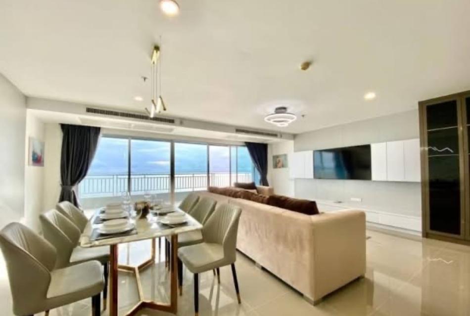 Beach front condo Lumpini Jomtien pattaya 2