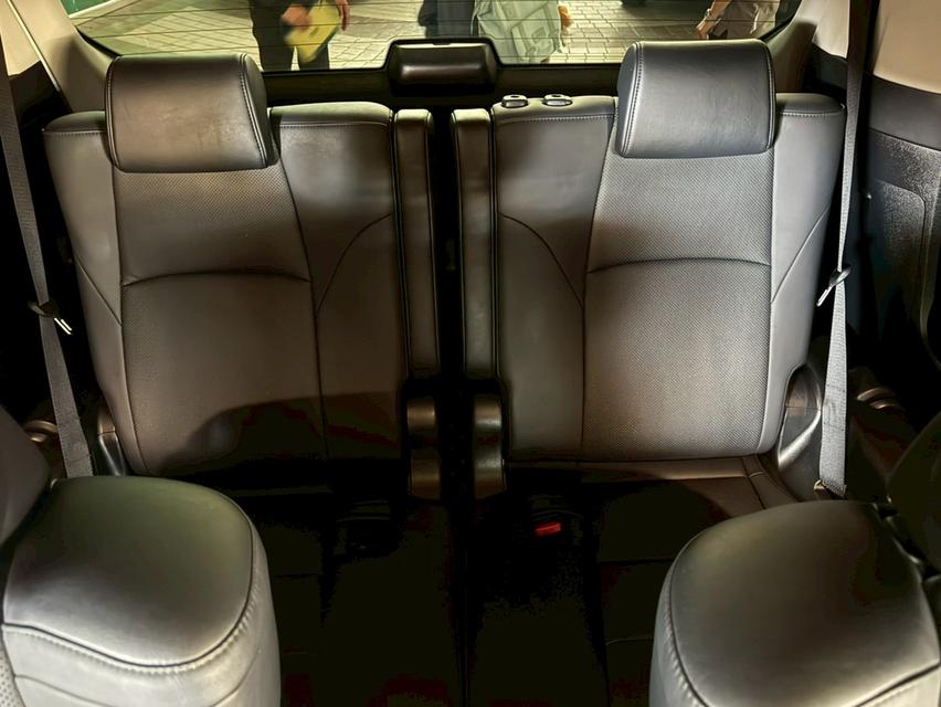 Toyota Alphard 2.5SC ปี20 รูปที่ 12