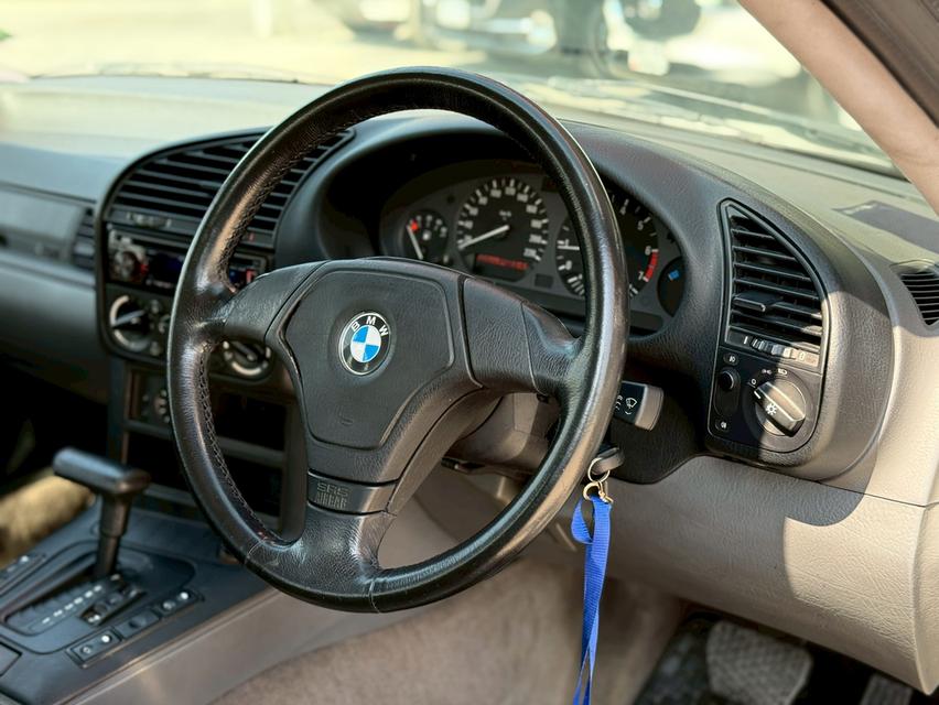 BMW 318i 1.8 E36 1995 7
