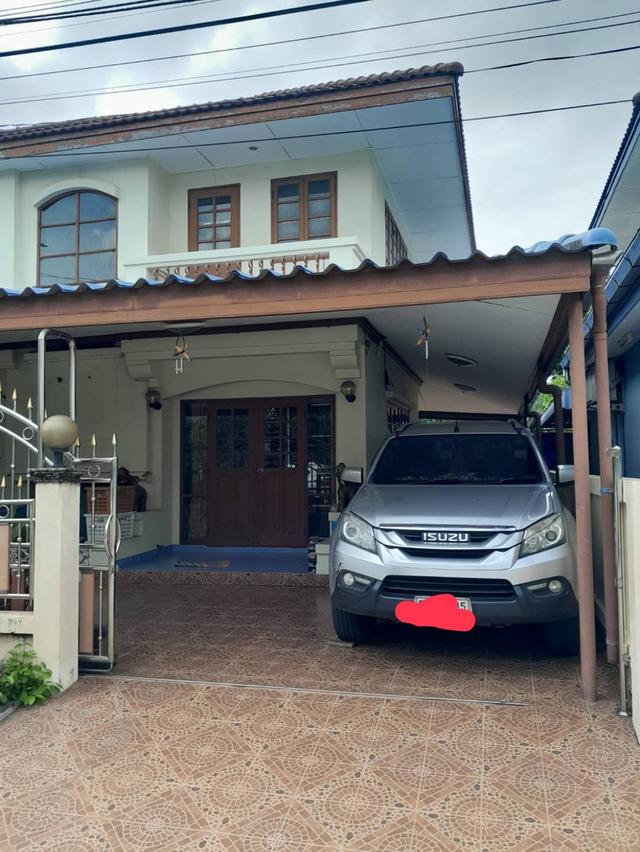 บ้านมือสอง หมู่บ้านสีวลี 2