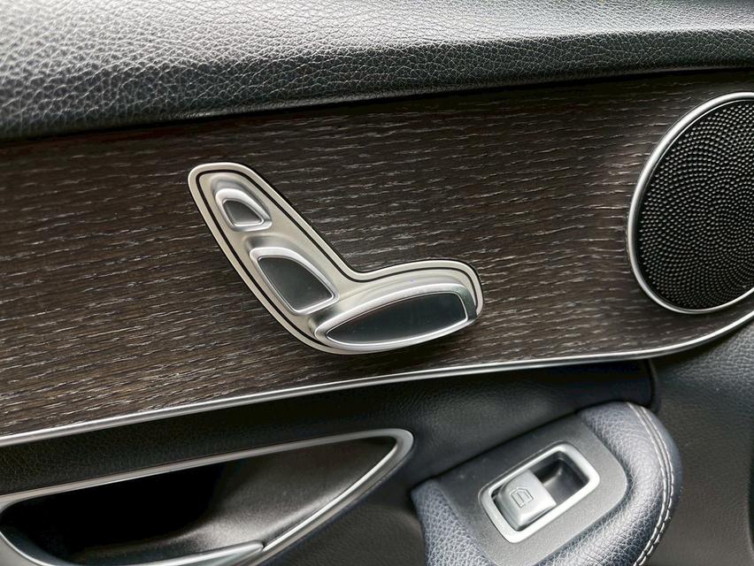รหัสรถ WMT214 BENZ C220D Avantgarde ปี 2019 14