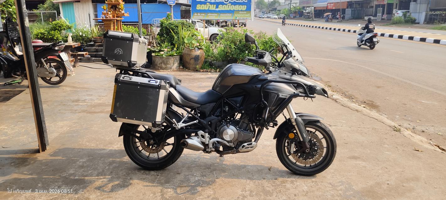 รถมอเตอร์ไซค์ benelli trk 502 รูปที่ 4