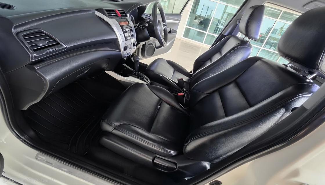 รถเก๋งมือสอง Honda city 1.5 V ปี 2011 รูปที่ 7