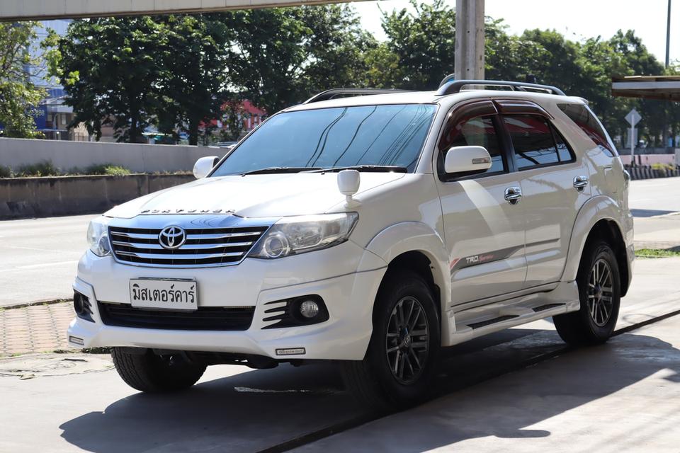 ðĐTOYOTA FORTUNER 2.7 V 2015