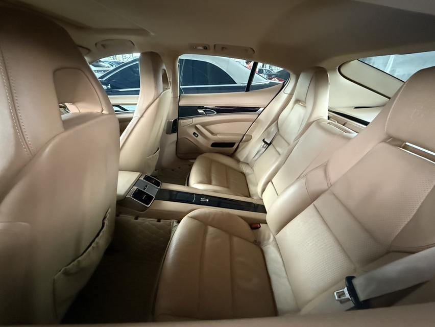 Porsche Panamera diesel 2013 สีขาว ภายในสีครีม รูปที่ 17