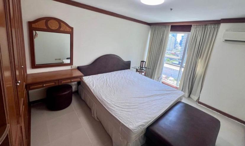 ขาย 	Silom Suite คอนโดราคาดี 2