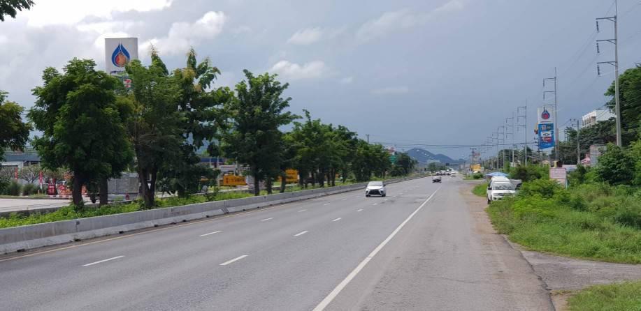 ขายโรงงานพร้อมภัตตาคาร อยู่ติดถนนสายเอเชีย อำเภอโกรกพระ นครสวรรค์ 2