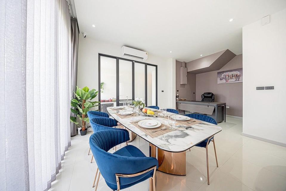 บ้านเดี่ยว 3 ชั้น โครงการใหม่ 𝐅𝐞𝐞𝐥 𝐓𝐨𝐰𝐧 ลาดพร้าว 𝟏𝟎𝟏 บ้านเดี่ยวสุดหรู ใจกลางลาดพร้าว ใกล้ MRT ลาดพร้าว 101 เพียง 3 นาที! 18