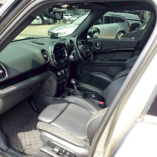 รหัสรถ BAC5000 🚗 MINI Cooper S Countryman Hightrim 2.0 Turbo (F60) ปี 2017/18 🩶 17