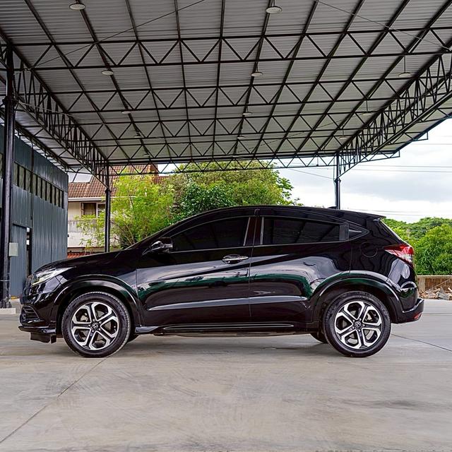 รหัสรถ 12AT9324 HONDA HR-V 1.8 EL ( MNC ) | ปีจด : 2020 5