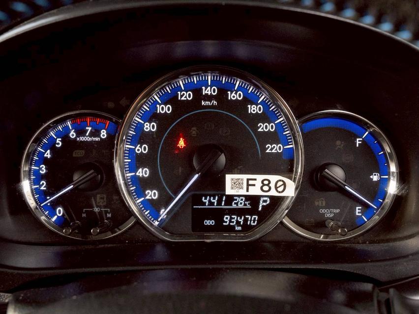 Toyota Yaris 1.2 Sport ปีจด 2021 14