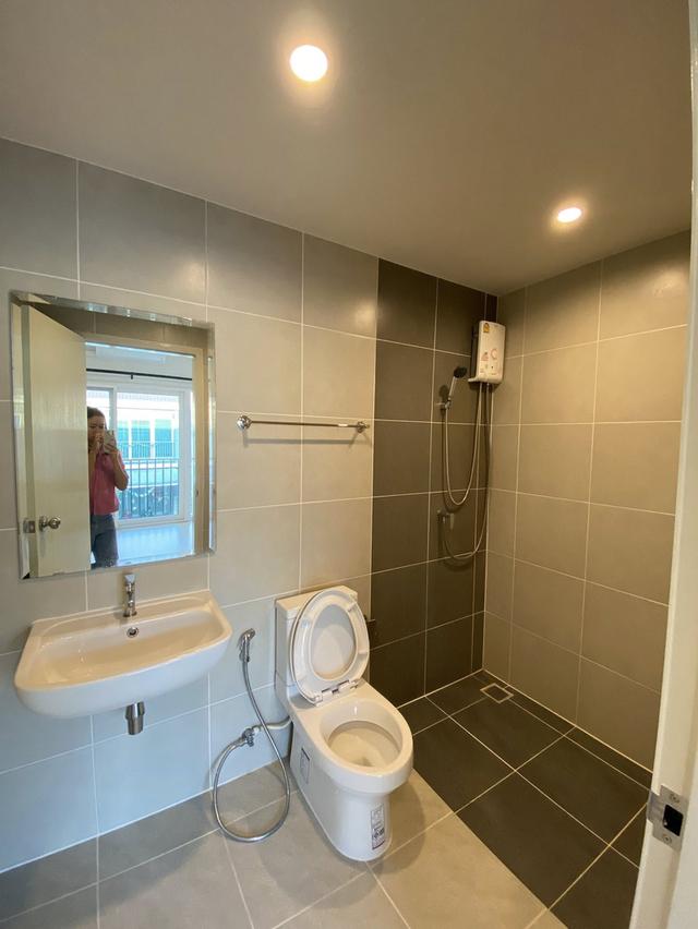 🏙️ ทาวน์โฮม 2 ชั้น ทำเลเมืองเชียงใหม่ ใกล้ศูนย์ราชการ & รวมโชค เพียง 10 นาที City Center Townhome for Rent - Near Ruamchok Mall & Government Center 5