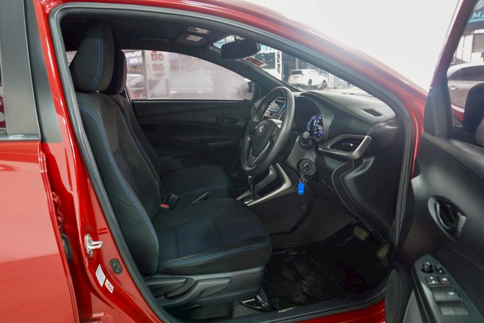 ขายรถยนตร์ toyota มือสอง รูปที่ 13