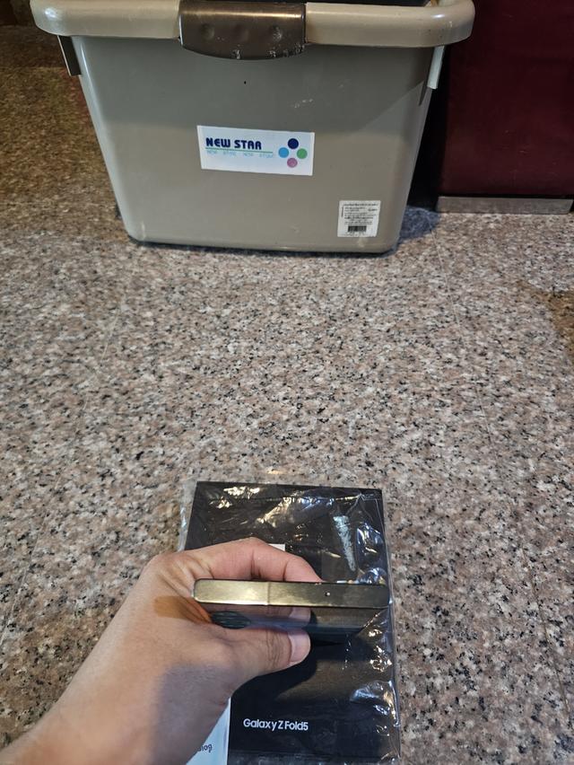 ขายๆๆๆถูกSamsungS23Ultra 512กิ๊กRam12สีใหม่หายาก Green สูนTrueสภาพสวยการใช้งานดีเยี่ยมทุกๆฟังชั่นเครื่องรีสโตได้ตลอดไม่มีติดแอคเค้าใดๆคับ  สภาพ: 97% 3