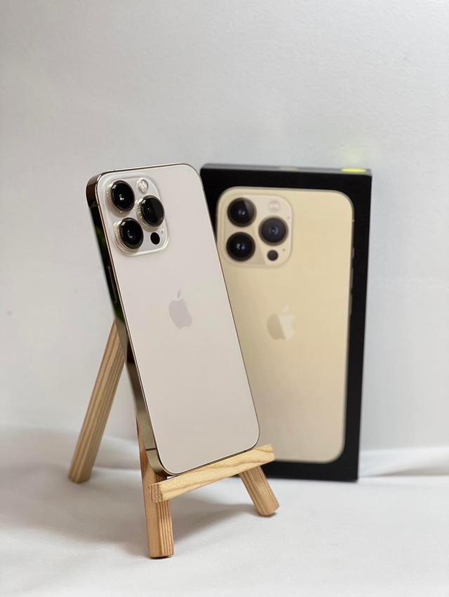 iPhone 13 Pro สี gold  3