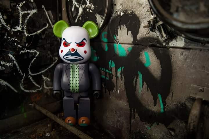 BEARBRICK 400% Joker Bank Robber Version 2