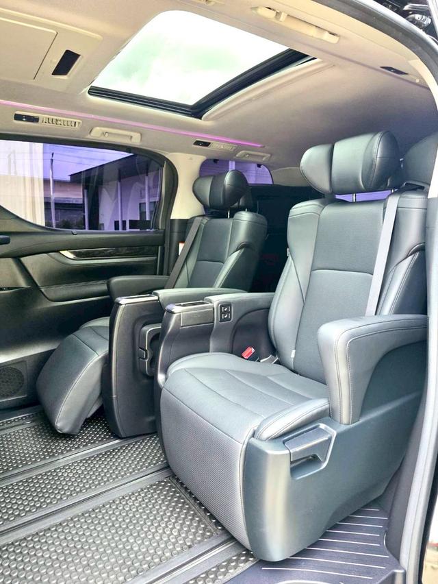 ขาย Toyota Alphard 2.5SC ปี21 10