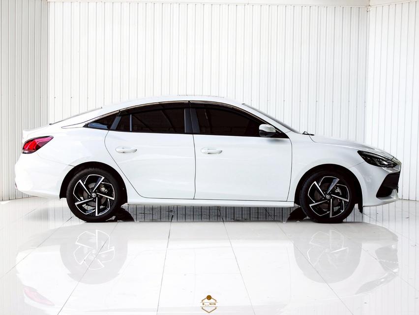 MG 5, 1.5 D+ sunroof ปี 2023 3