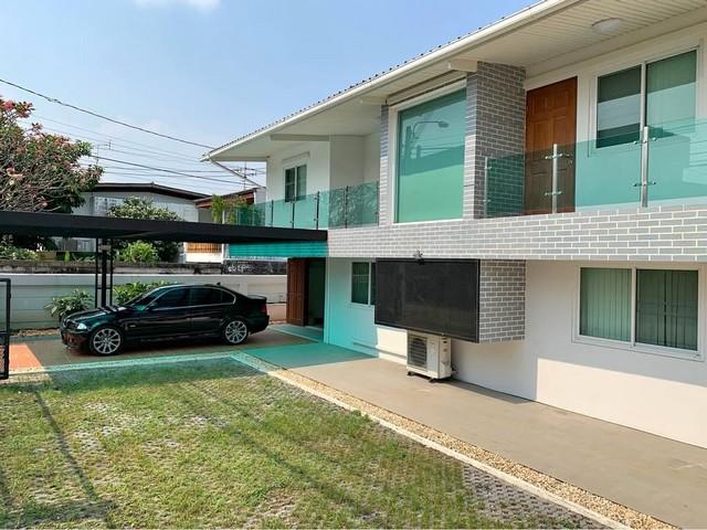 บ้านเดี่ยว 2 ชั้น 100 ตรว. 450 ตรม. จอดรถ 4 คัน ซอยเสนานิคม 1 ซอย 17 แยก 4 ทำออฟฟิศใด้ 1