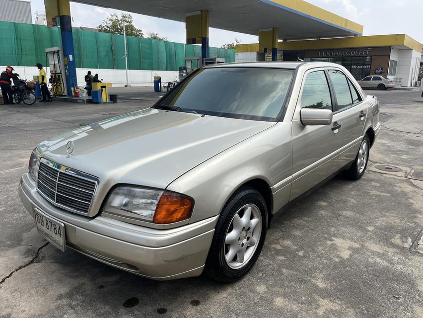 Benz c180