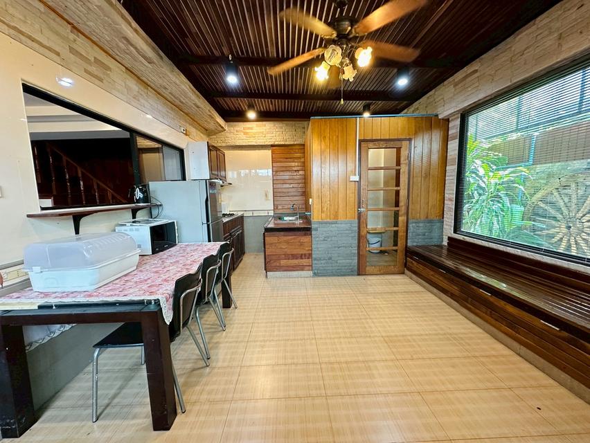 ขายอาคารพาณิชย์ ตึก 4.5 ชั้น ถนนสวนผัก เขตตลิ่งชัน ทำเลศักยภาพ#LB122 – 001174 7