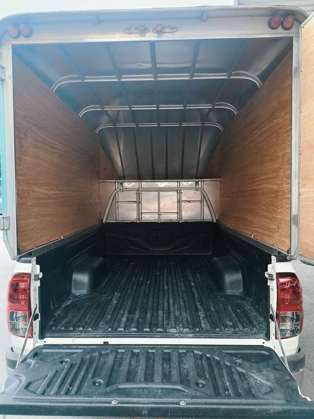 Toyota Revo Standard 2.8J+ ปี 2018 33,500 กิโล 6