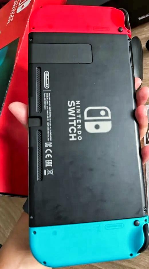 เครื่องเล่นเกม Nintendo Switch ถูกๆ 4