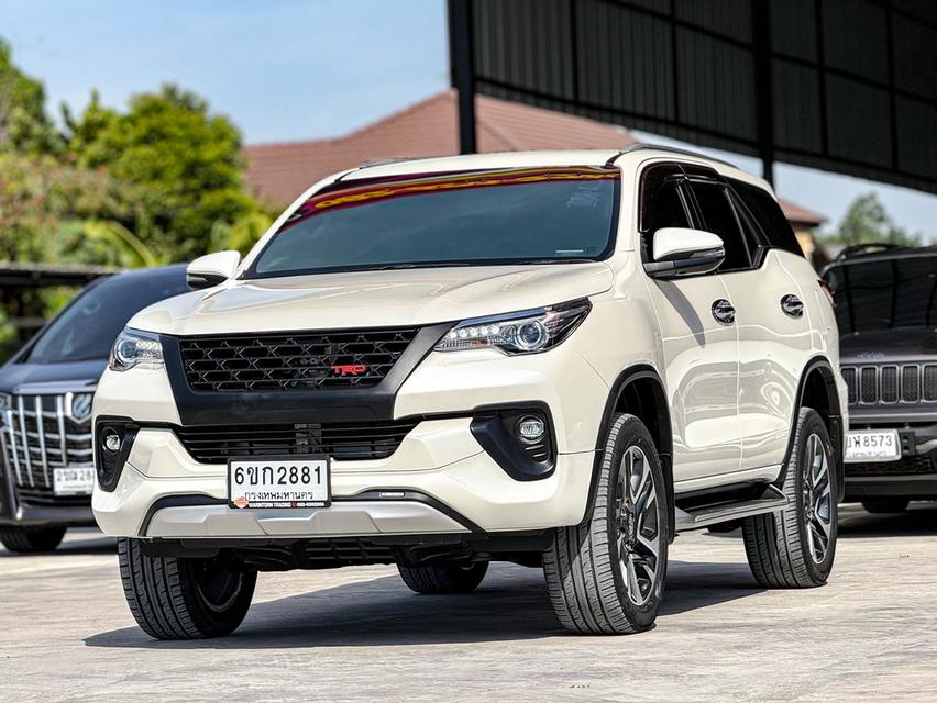 2019 TOYOTA FORTUNER 2.4 V 4WD รหัส WRT2881 13