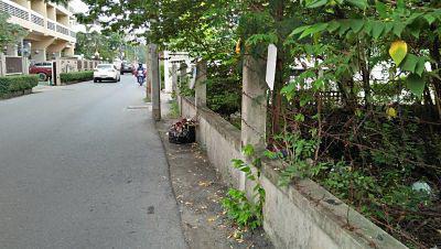 vacant land for sale Small plot suitable for making a single house, Phra Khanong 1