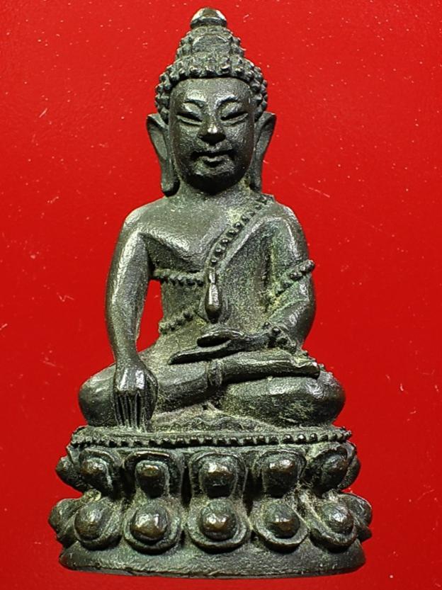 พระกริ่งปริสุทโธ หลวงพ่อคูณ รุ่นทิ้งทวน ปี 2536 เนื้อนวโลหะ วัดบ้านไร่ จ.นครราชสีมา