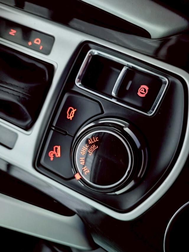 🟢PAJERO Sport 2.4 GT PRE 4WD ปี 2016จด17 เคดิตดีฟรีดาวน์ 16
