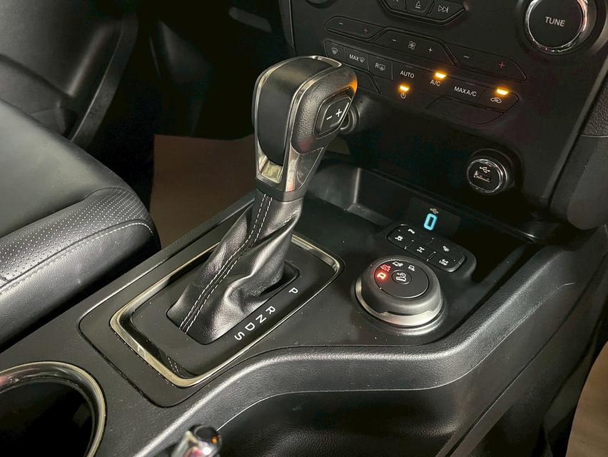 ขาย Ford Everest 2.0 4wd ปี20 10
