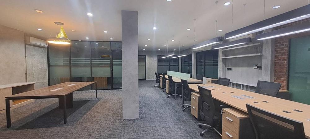 ให้เช่า Home office บ้านชั้นเดียว เนื้อที่ 200 ตร.ว. ย่านลาดพร้าว 71 นาคนิวาส ที่จอดรถ 18 คัน 9