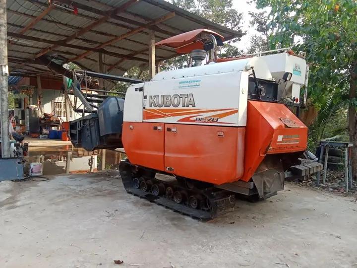 เกี่ยวข้าว KUBOTA มือสอง 