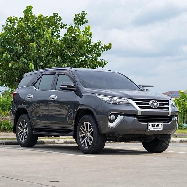 TOYOTA FORTUNER 2.4 V 2WD 2016 รหัส 12AT9011