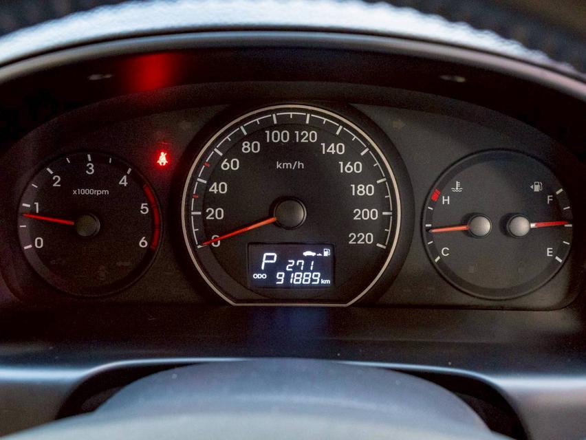 Hyundai H1 Grand Starex VIP ปี 2016 ประกันเครื่องเกียร์3ปี 30,000 km. 16