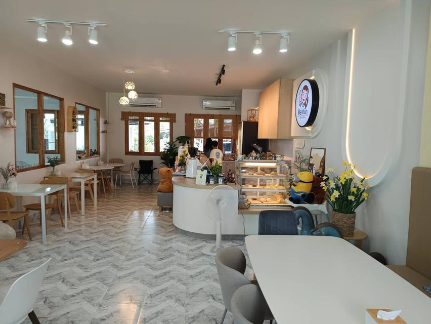 MeKhun Cafe and Bistro (มีคุณ คาเฟ่ แอนด์ บิสโทร) ร้านอาหาร คาเฟ่ เสื้อผ้ามือสอง และของตกแต่งบ้าน ราชบุรี 4