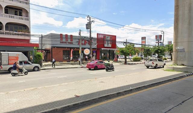 ถ.ติวานนท์ รัตนาธิเบศร์ แคราย รพ.พระนั่งเกล้า 2.6 กม.โกดังชั้นเดียว เข้า-ออกสะดวก ซ.เรวดี17-27 8