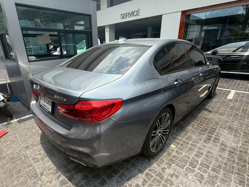 BMW 530e 2.0 M-sport G30 2020 สีเทา รูปที่ 5