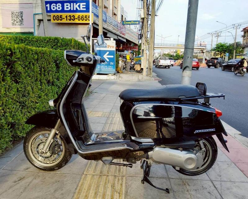 Lambretta V200 Speacial ปี2023 speacial 2023 2