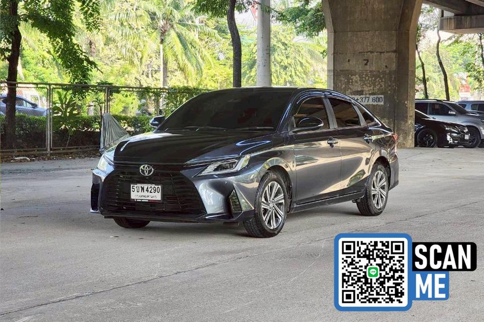 TOYOTA YARIS ATIV 1.2 PREMIUM LUXURY AT ปี 2024 รถสวยมือเดียว ไมล์น้อย
