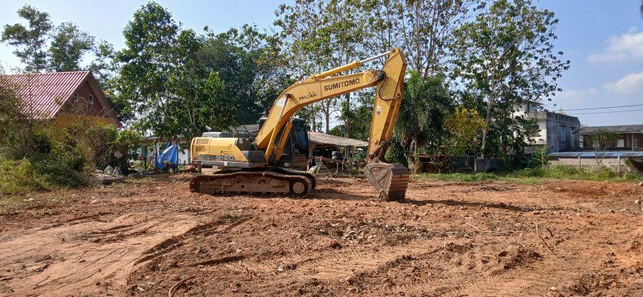 ขายที่ดินเปล่าโฉนด 1 งาน 15.9 ตร.ว. อยู่ในชุมชน ต.นาชะอัง อ.เมืองชุมพร ห่างศาลากลางจังหวัดเพียง 3 กม. ที่เนินปลอดภัยจากน้ำท่วม เจ้าของเองครับ 3