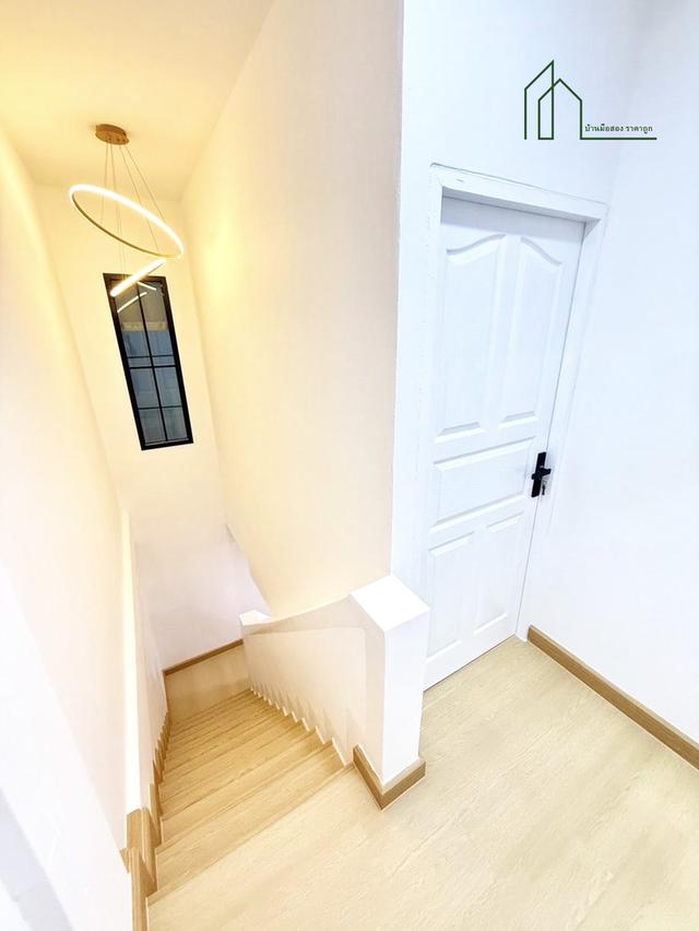 ทาวน์เฮ้าส์ 2 ชั้น แต่งใหม่พร้อมอยู่ ซอยจรัญ 37 ใกล้ห้างแม็คโครจรัญ บางกอกน้อย 8