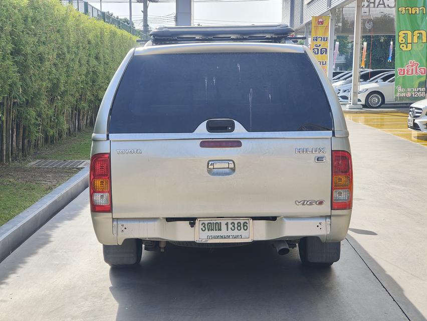 Toyota Vigo 2.5 E Cab MT ปี 06