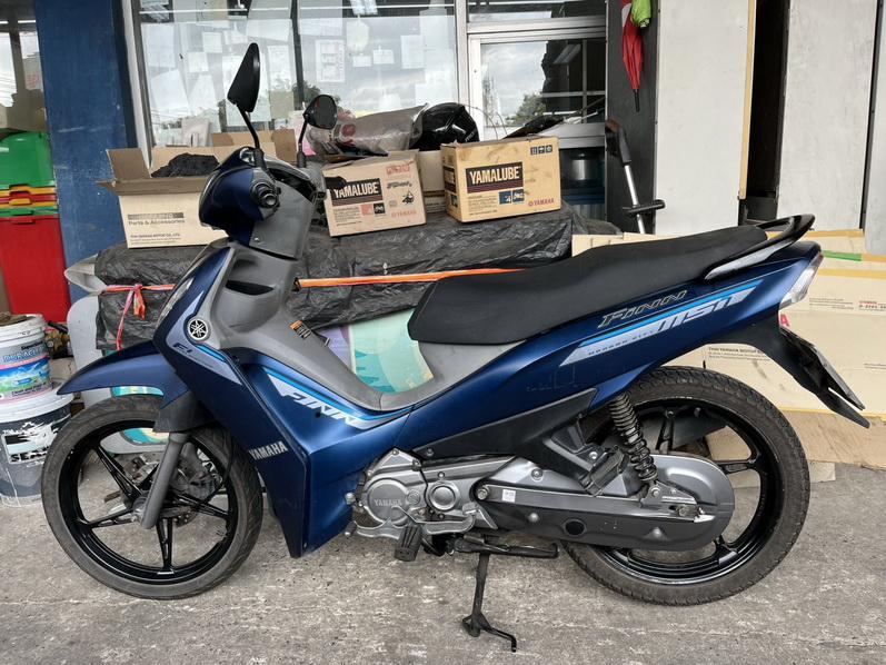 ขาย finn ตัว top 22000 บาท