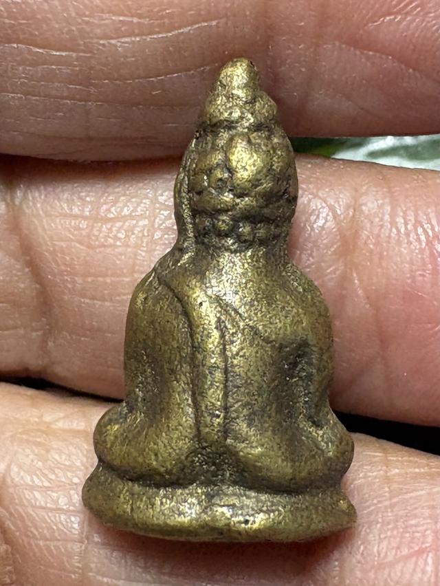 พระชัยวัฒน์ เก่าไม่ทราบที่ รูปที่ 2