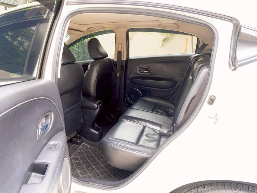 Honda HR-V 1.8 EL ปีจด 2018 17